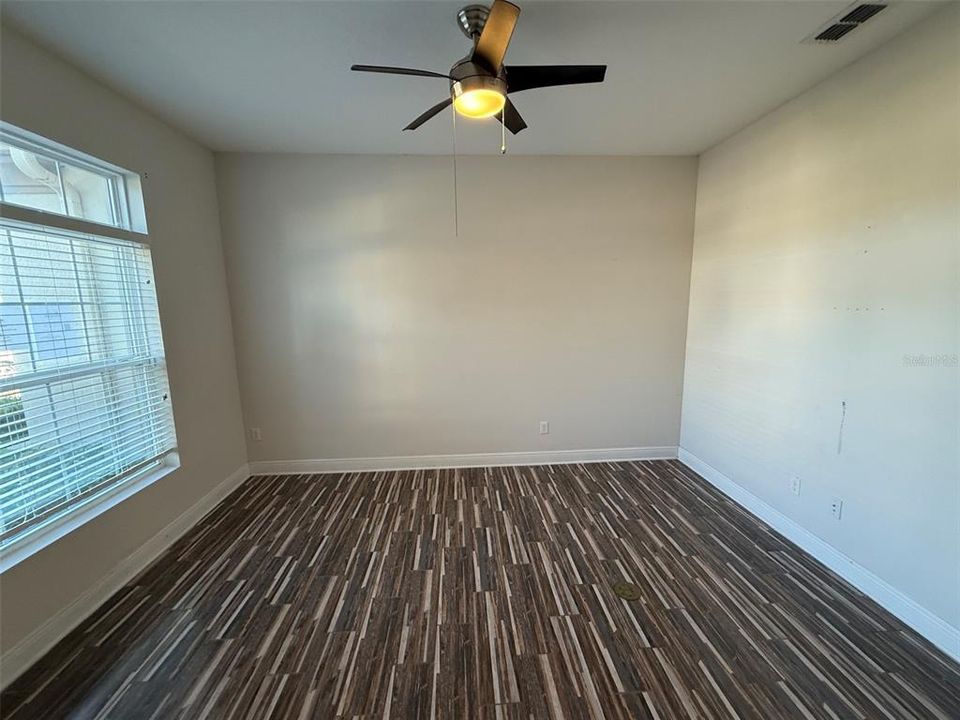 На продажу: $437,500 (4 спален, 3 ванн, 2822 Квадратных фут)