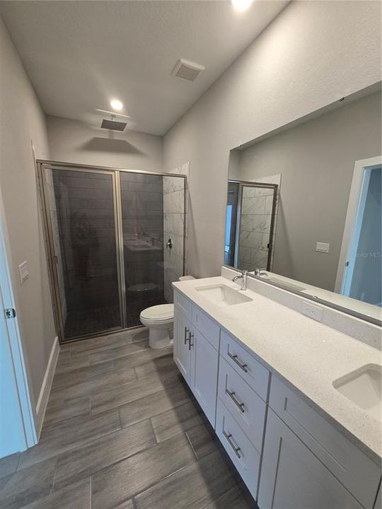 出租: $1,850 (3 贝兹, 2 浴室, 1350 平方英尺)