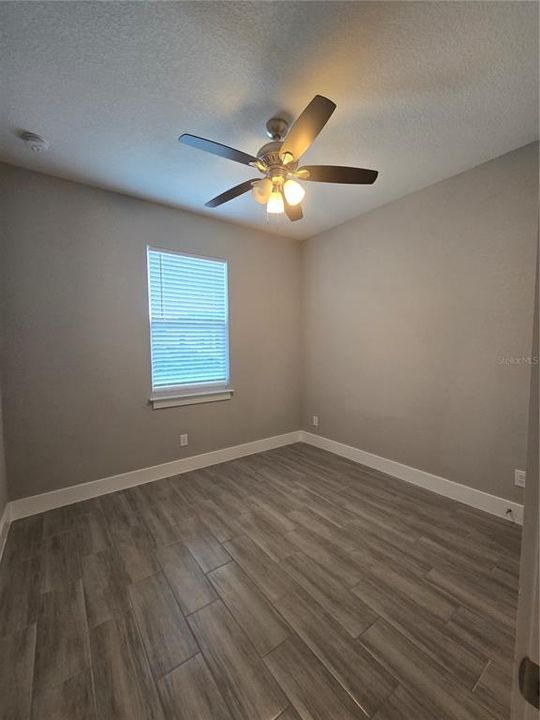 出租: $1,850 (3 贝兹, 2 浴室, 1350 平方英尺)