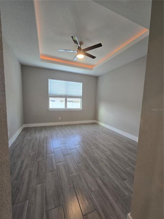 出租: $1,850 (3 贝兹, 2 浴室, 1350 平方英尺)