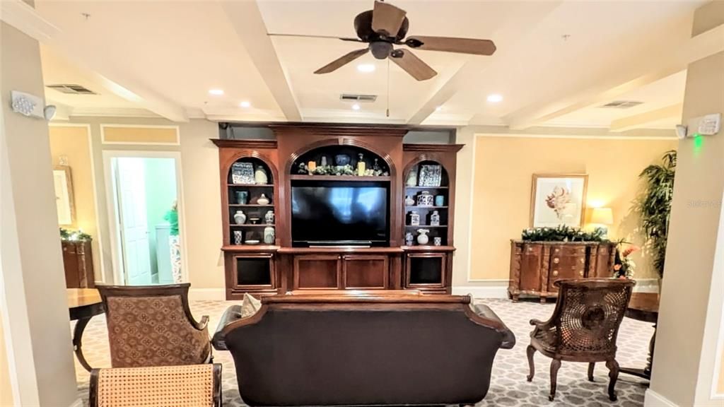 For Rent: $2,800 (2 beds, 2 baths, 1084 Square Feet)