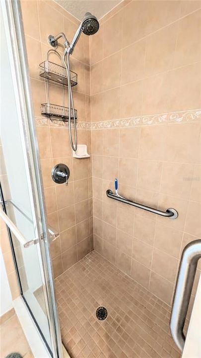 For Rent: $2,800 (2 beds, 2 baths, 1084 Square Feet)