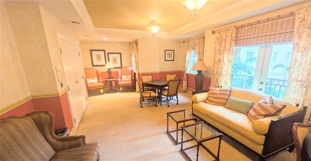 For Rent: $2,800 (2 beds, 2 baths, 1084 Square Feet)