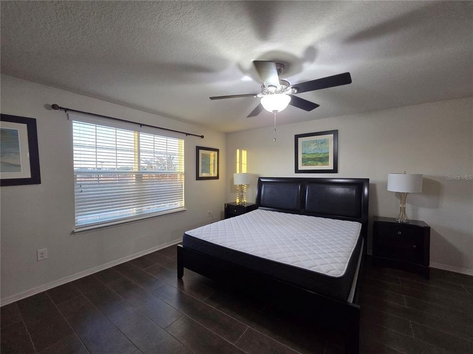 For Rent: $2,900 (4 beds, 2 baths, 2115 Square Feet)