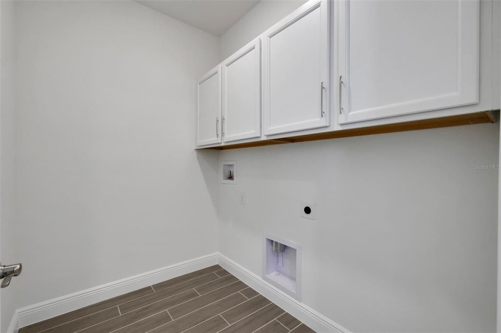 待售: $348,455 (3 贝兹, 2 浴室, 1807 平方英尺)