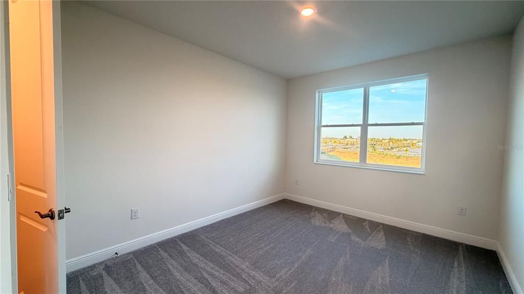 For Sale: $348,455 (3 beds, 2 baths, 1807 Square Feet)