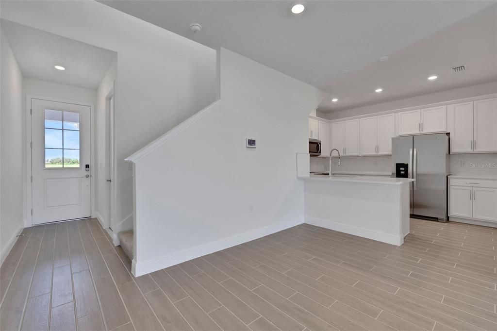 待售: $348,455 (3 贝兹, 2 浴室, 1807 平方英尺)