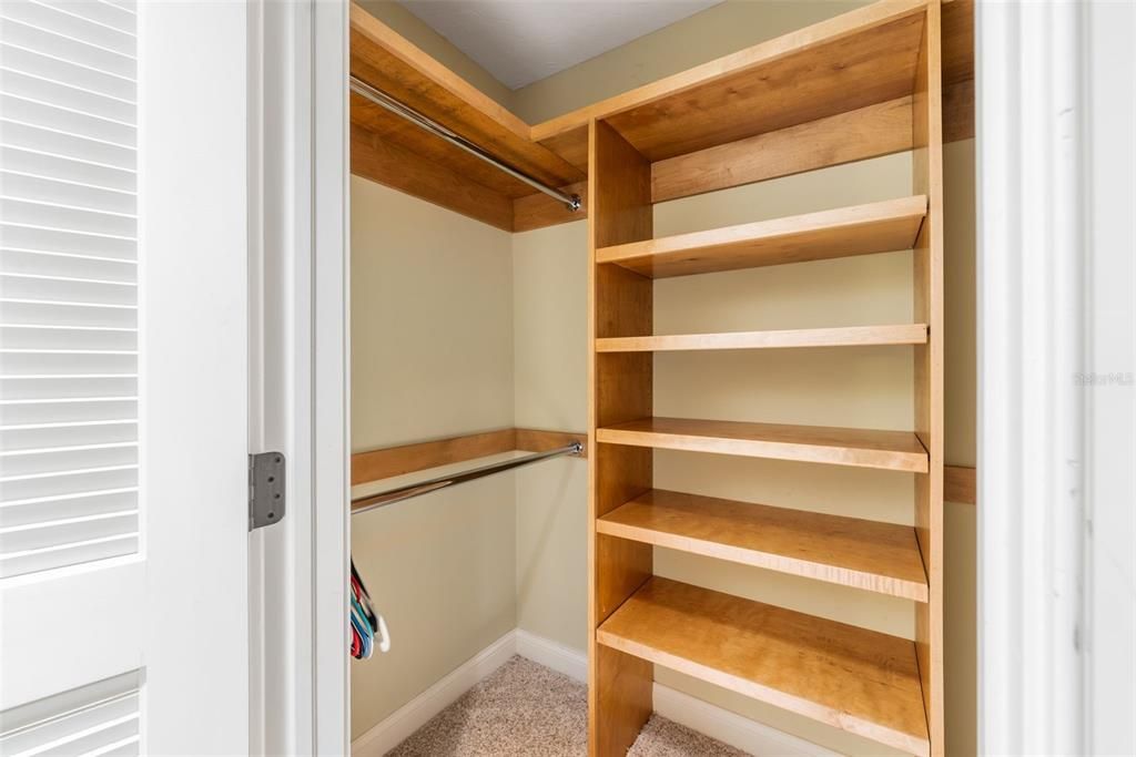 待售: $1,685,000 (6 贝兹, 5 浴室, 6343 平方英尺)