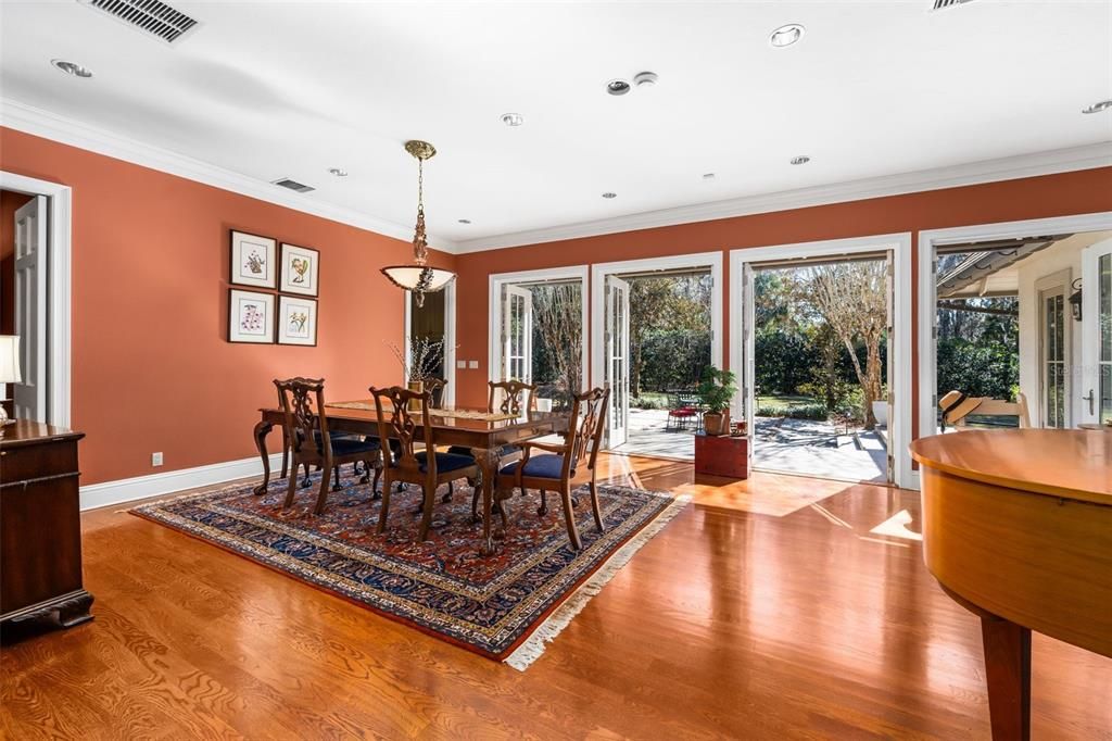 待售: $1,685,000 (6 贝兹, 5 浴室, 6343 平方英尺)