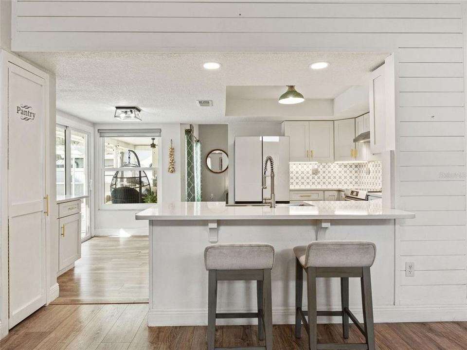 For Sale: $385,000 (3 beds, 2 baths, 1996 Square Feet)