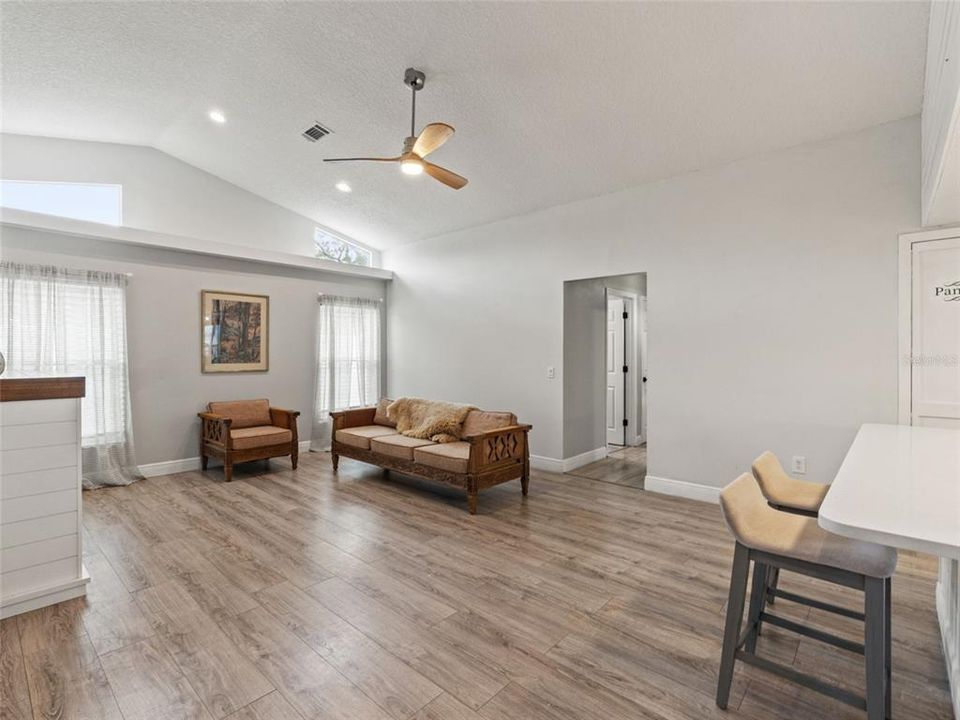 For Sale: $385,000 (3 beds, 2 baths, 1996 Square Feet)