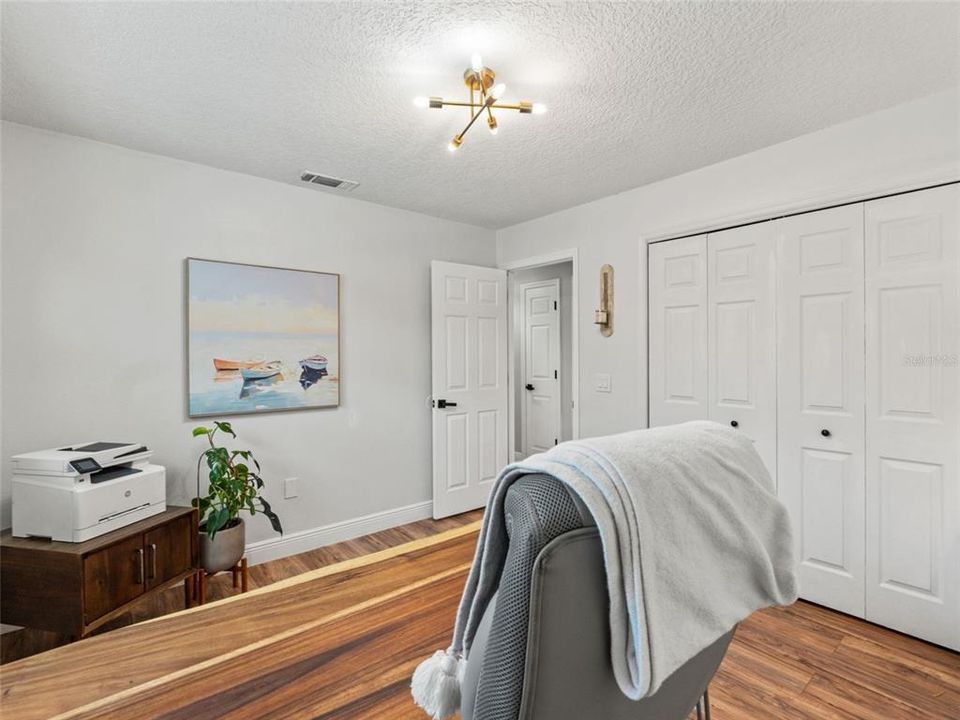 For Sale: $385,000 (3 beds, 2 baths, 1996 Square Feet)