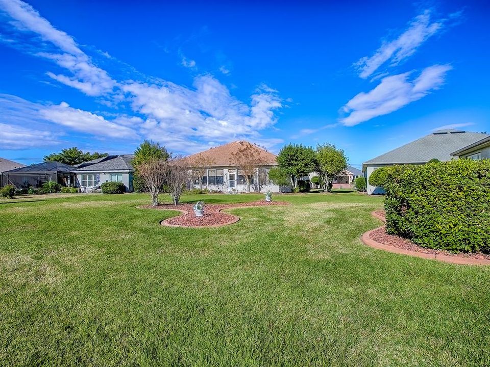 For Sale: $408,000 (2 beds, 2 baths, 1870 Square Feet)