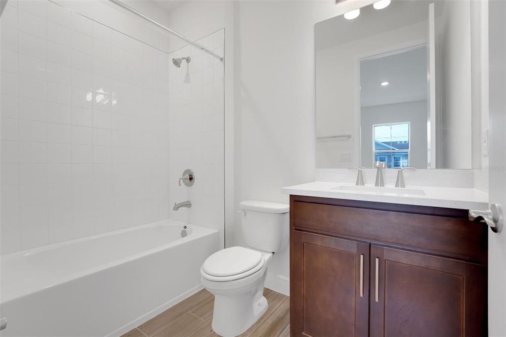 待售: $589,900 (5 贝兹, 3 浴室, 3550 平方英尺)