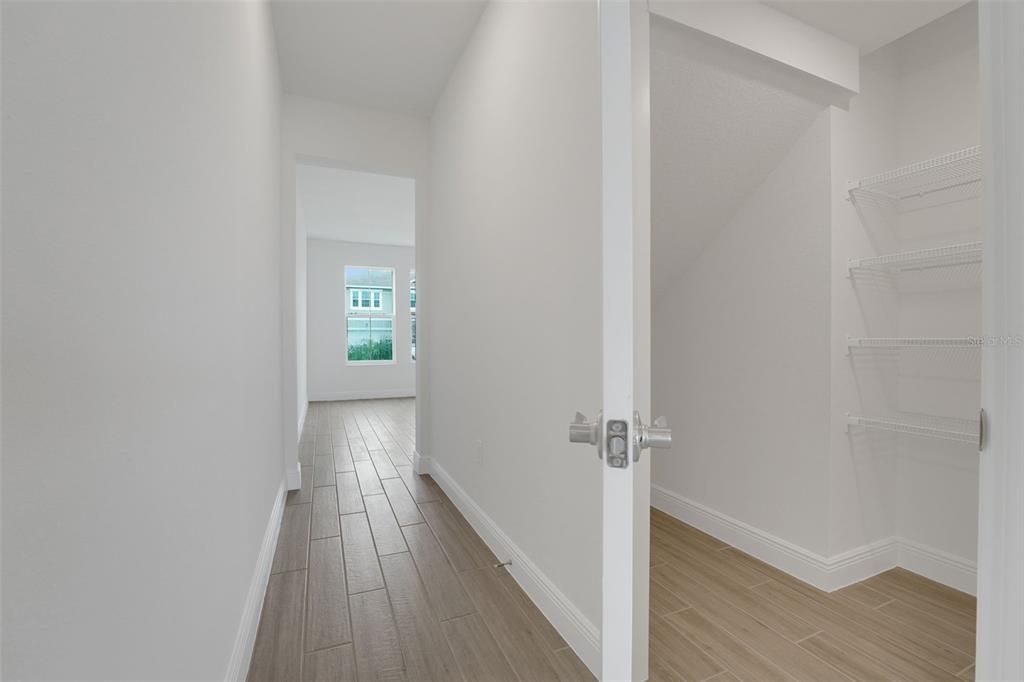 待售: $589,900 (5 贝兹, 3 浴室, 3550 平方英尺)