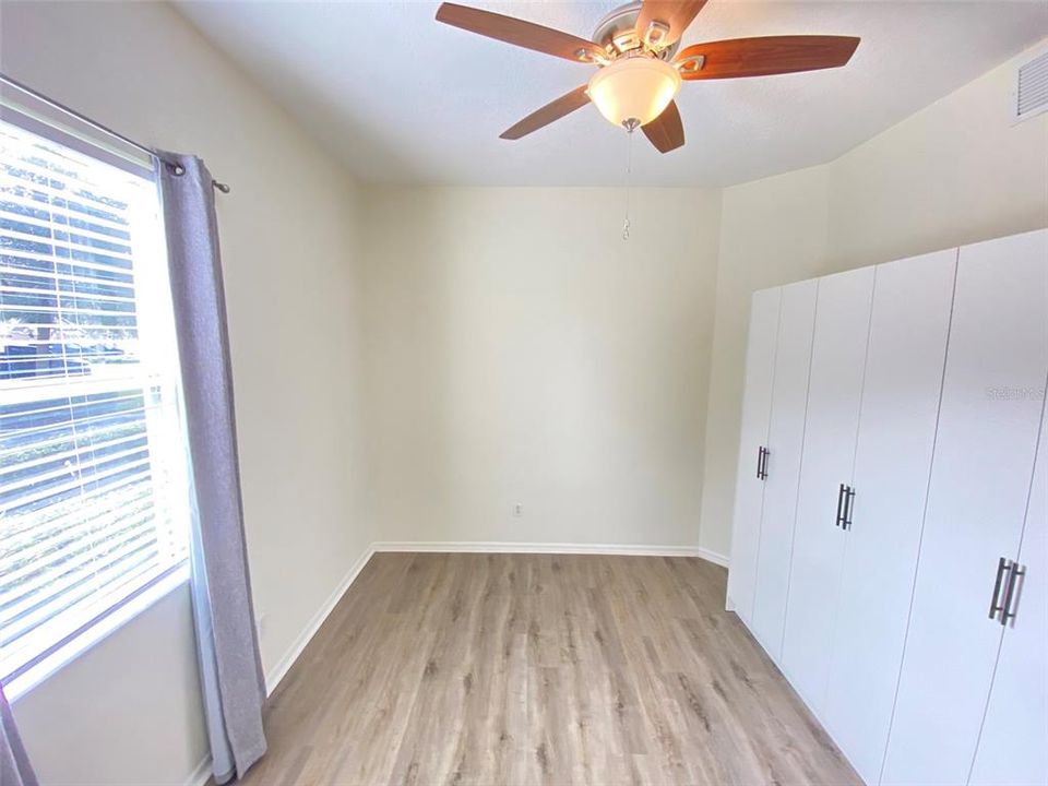 For Rent: $2,350 (3 beds, 2 baths, 1438 Square Feet)