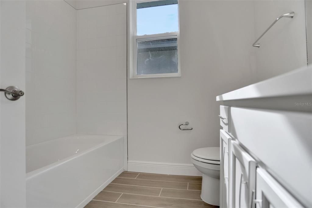 For Sale: $599,990 (4 beds, 4 baths, 3278 Square Feet)