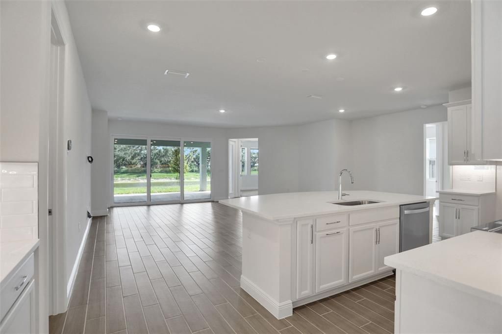 For Sale: $599,990 (4 beds, 4 baths, 3278 Square Feet)