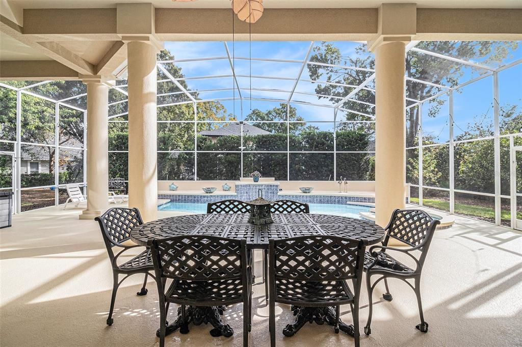 For Sale: $1,300,000 (5 beds, 4 baths, 4440 Square Feet)