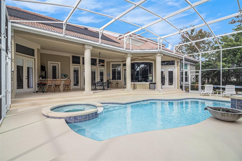 For Sale: $1,300,000 (5 beds, 4 baths, 4440 Square Feet)