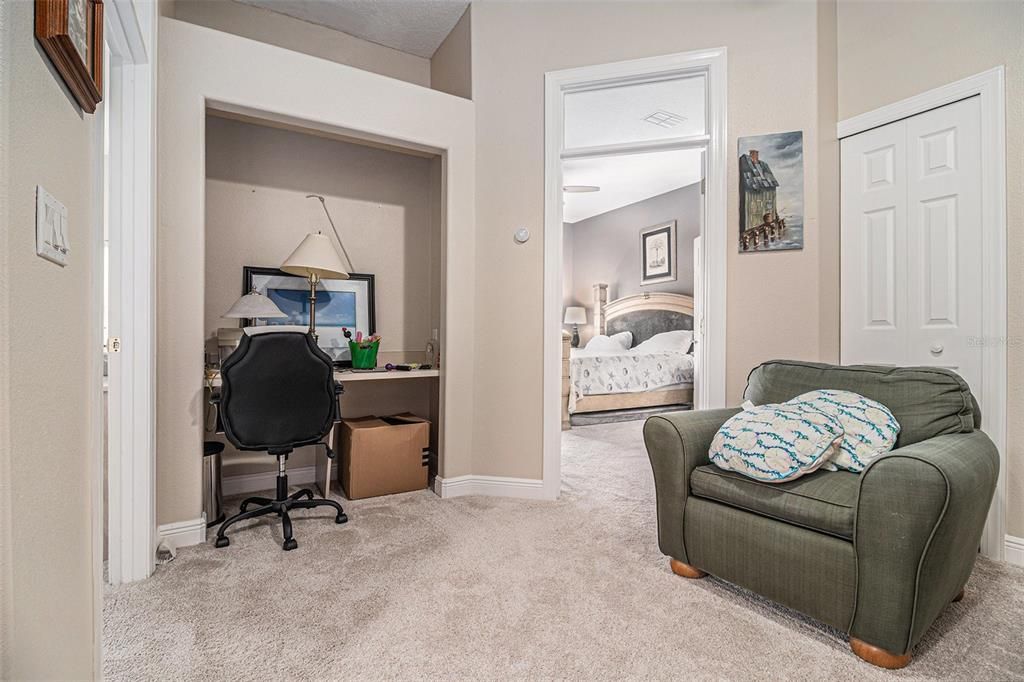 For Sale: $1,300,000 (5 beds, 4 baths, 4440 Square Feet)