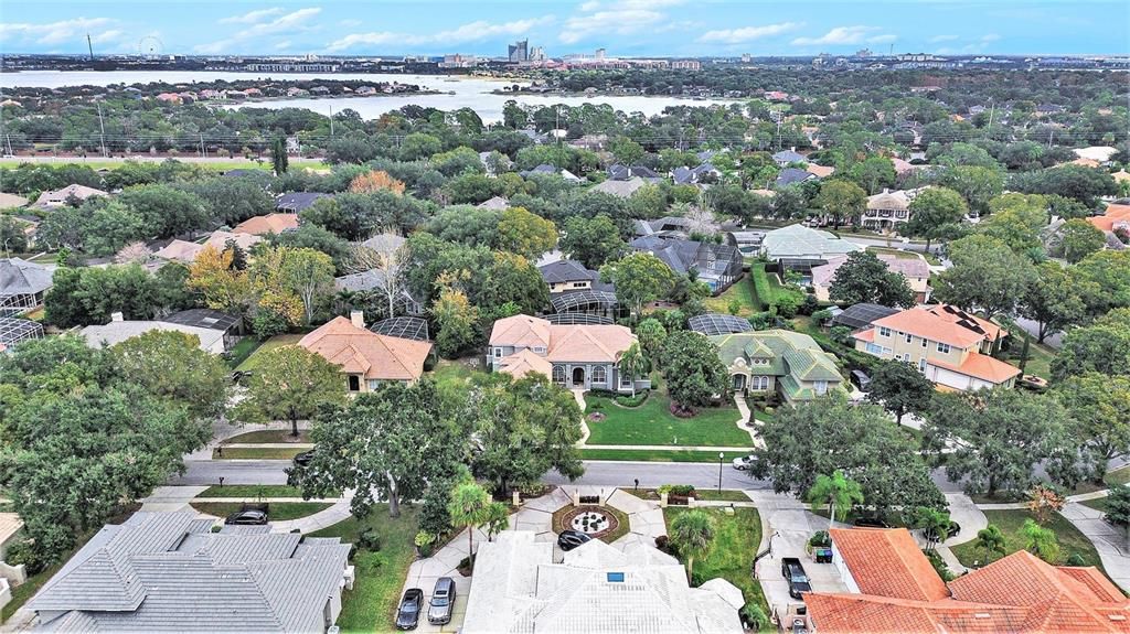 For Sale: $1,300,000 (5 beds, 4 baths, 4440 Square Feet)