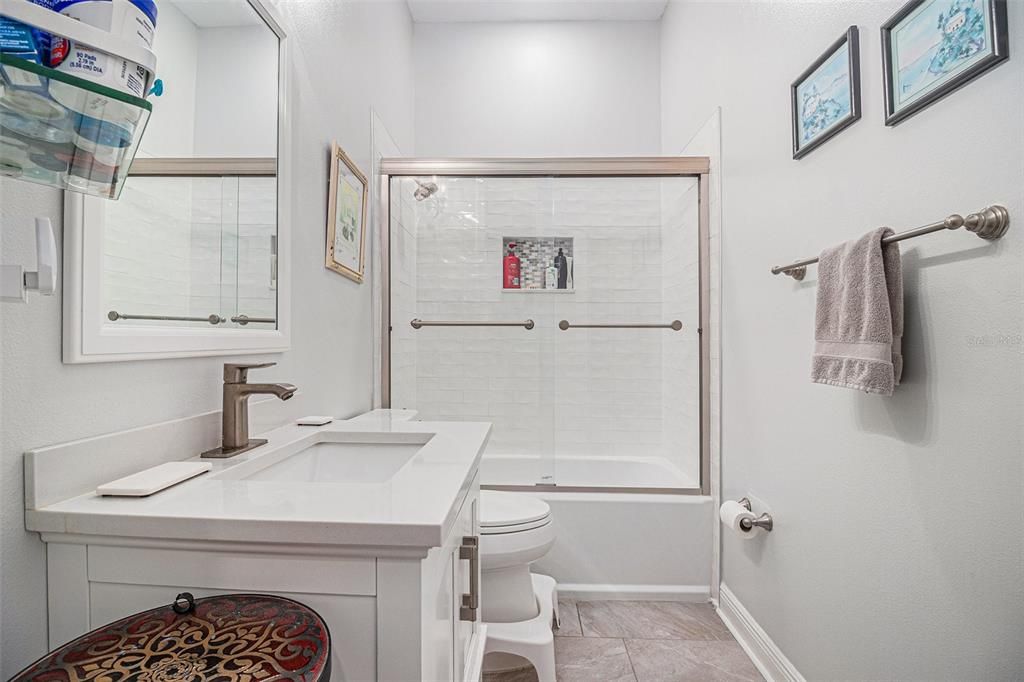 For Sale: $1,300,000 (5 beds, 4 baths, 4440 Square Feet)