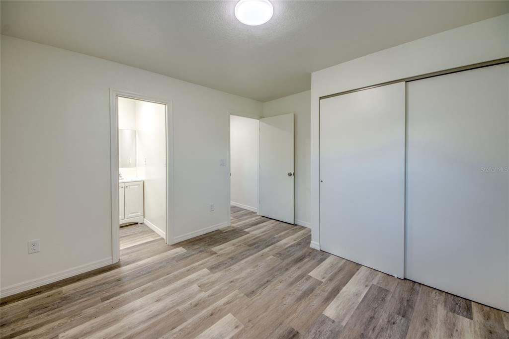 For Sale: $650,000 (3 beds, 2 baths, 1330 Square Feet)