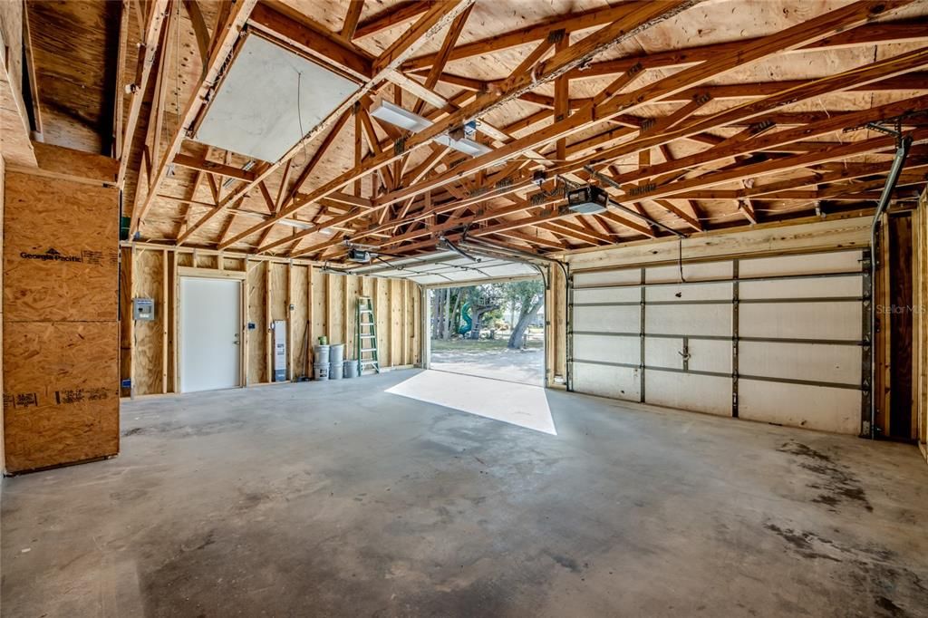 For Sale: $650,000 (3 beds, 2 baths, 1330 Square Feet)