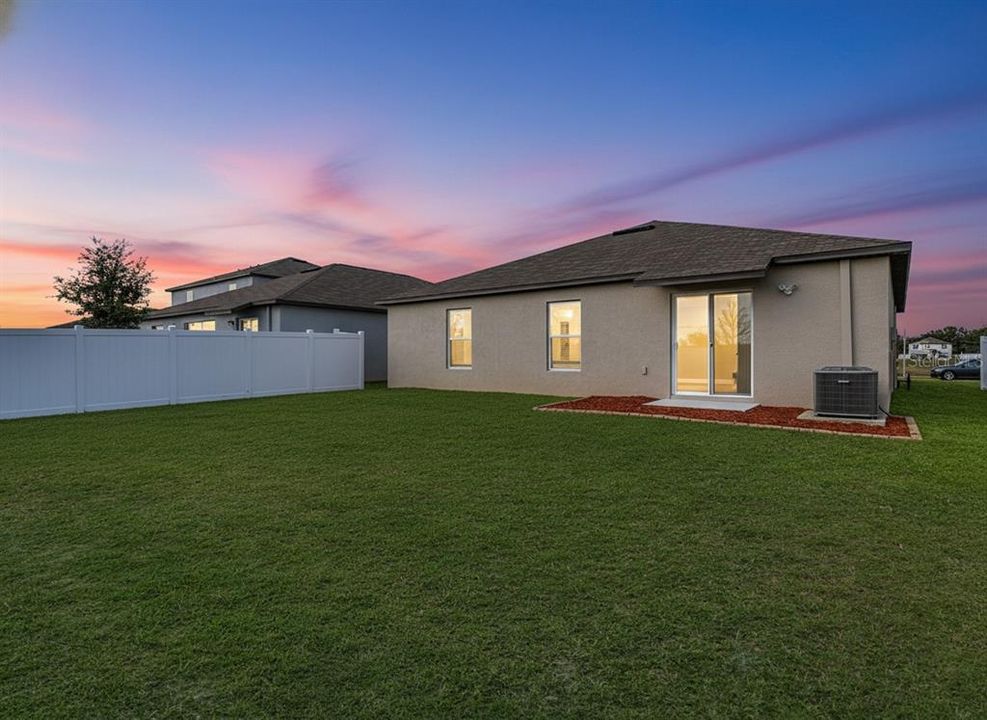 For Sale: $332,900 (4 beds, 2 baths, 1849 Square Feet)