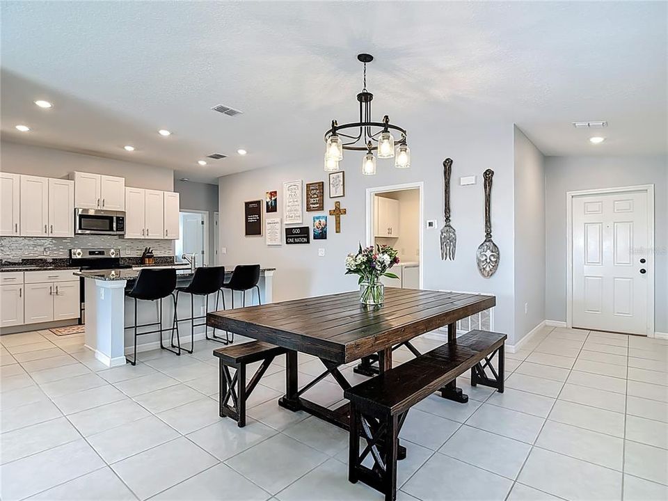 For Sale: $332,900 (4 beds, 2 baths, 1849 Square Feet)