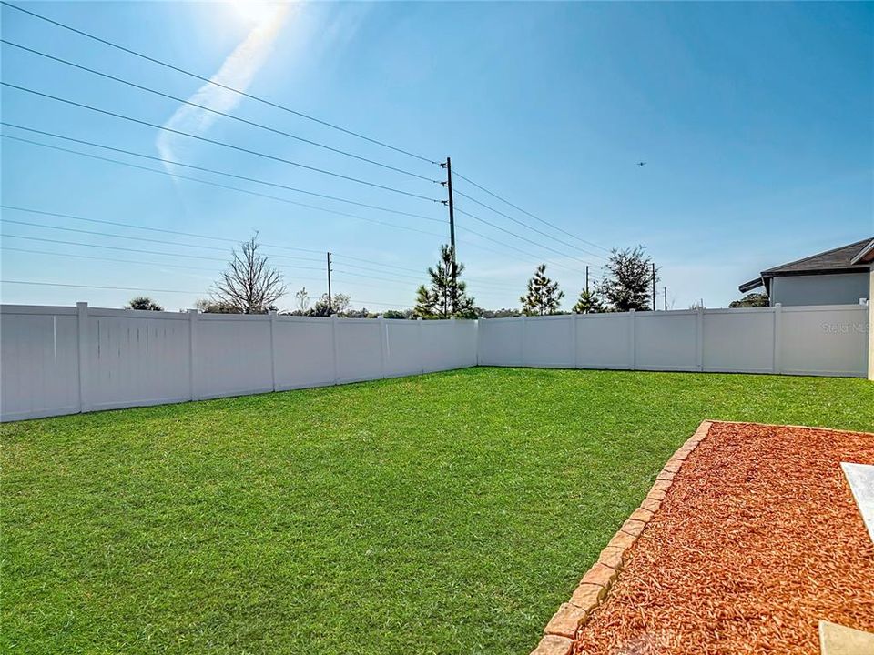 For Sale: $332,900 (4 beds, 2 baths, 1849 Square Feet)