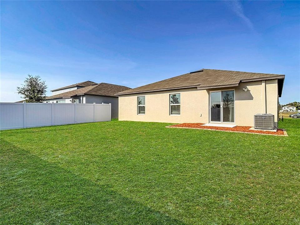 For Sale: $332,900 (4 beds, 2 baths, 1849 Square Feet)