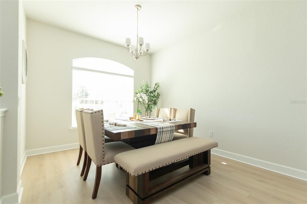 待售: $595,000 (4 贝兹, 3 浴室, 2997 平方英尺)