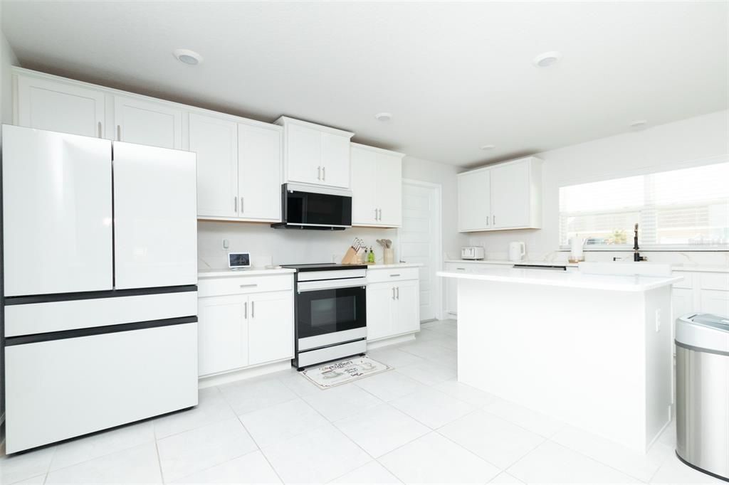 待售: $595,000 (4 贝兹, 3 浴室, 2997 平方英尺)