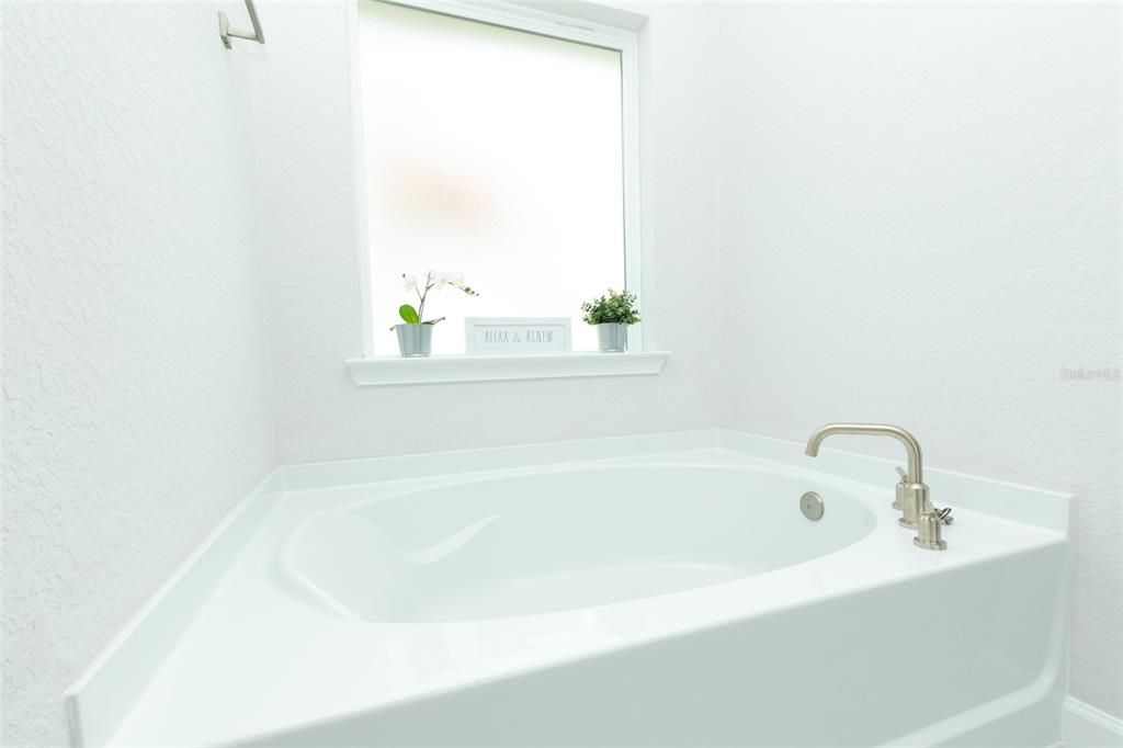 待售: $595,000 (4 贝兹, 3 浴室, 2997 平方英尺)