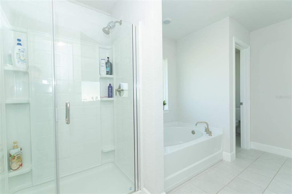 待售: $595,000 (4 贝兹, 3 浴室, 2997 平方英尺)