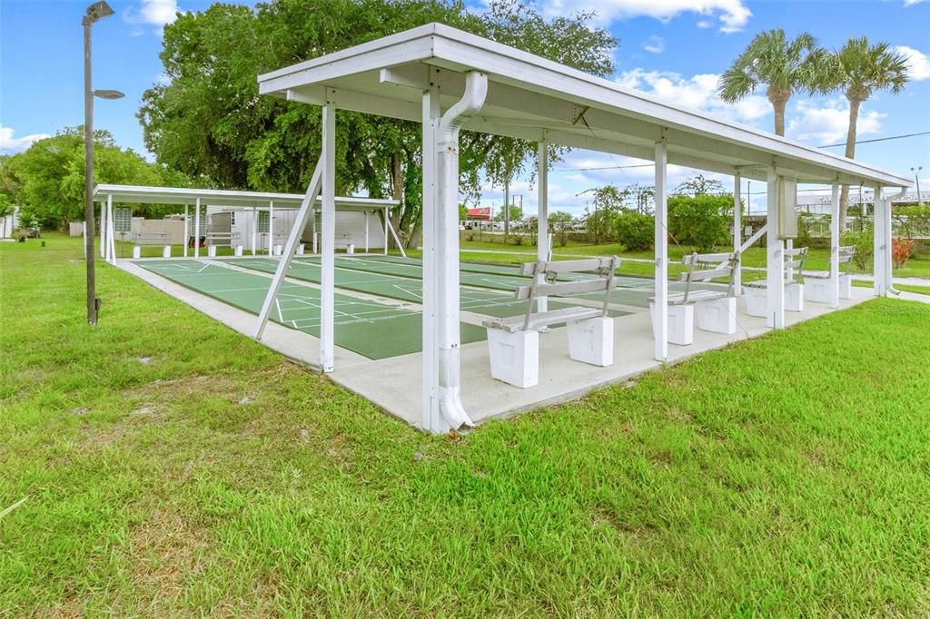 出租: $1,200 (2 贝兹, 2 浴室, 818 平方英尺)