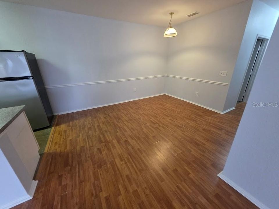 For Rent: $1,575 (2 beds, 2 baths, 1270 Square Feet)