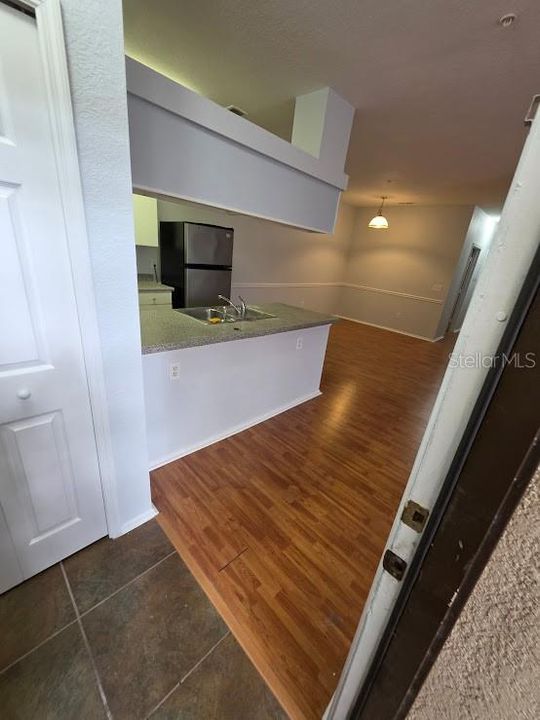 For Rent: $1,575 (2 beds, 2 baths, 1270 Square Feet)