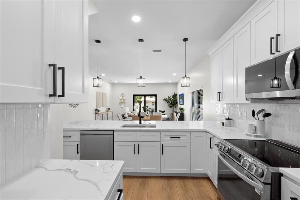 For Sale: $709,900 (3 beds, 2 baths, 2277 Square Feet)