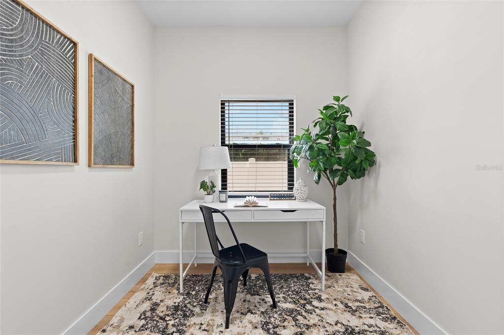 For Sale: $709,900 (3 beds, 2 baths, 2277 Square Feet)