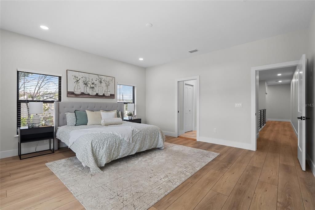 For Sale: $709,900 (3 beds, 2 baths, 2277 Square Feet)