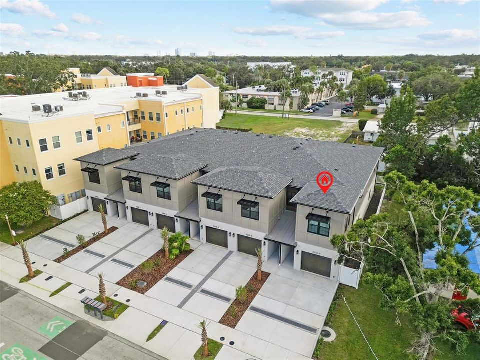 For Sale: $709,900 (3 beds, 2 baths, 2277 Square Feet)