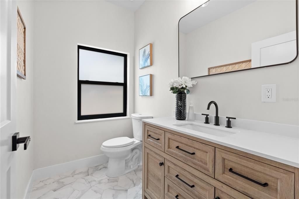 For Sale: $709,900 (3 beds, 2 baths, 2277 Square Feet)