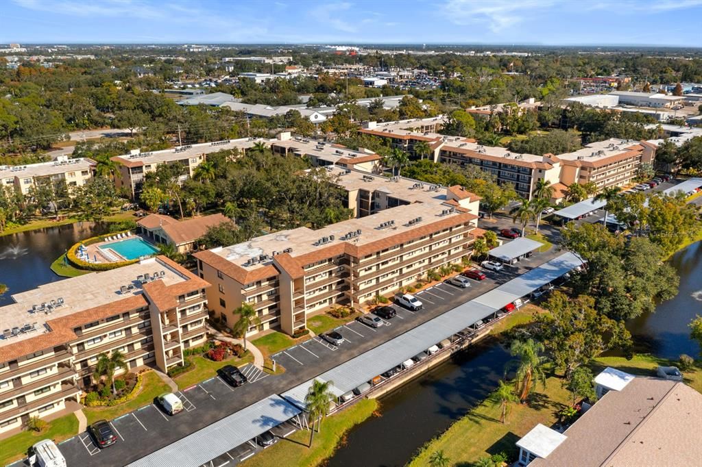 На продажу: $144,999 (2 спален, 2 ванн, 1001 Квадратных фут)