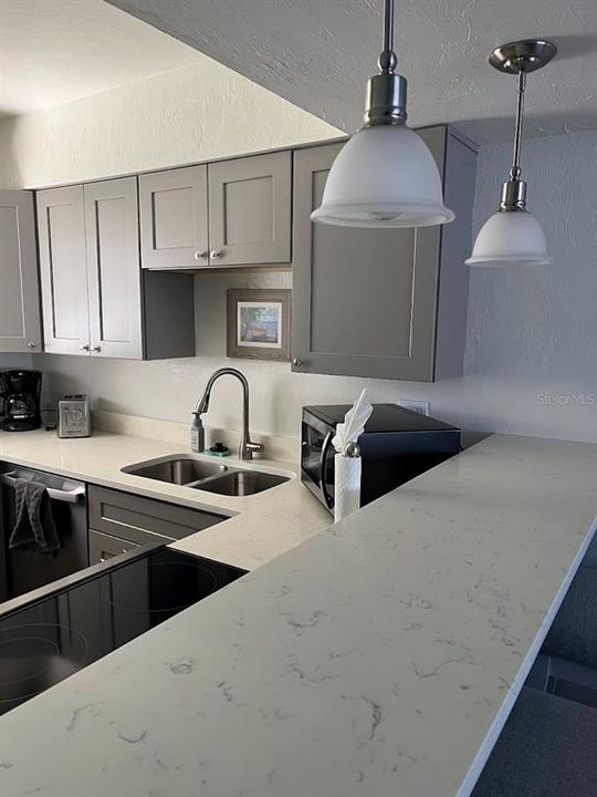 En Venta: $399,000 (1 camas, 1 baños, 691 Pies cuadrados)