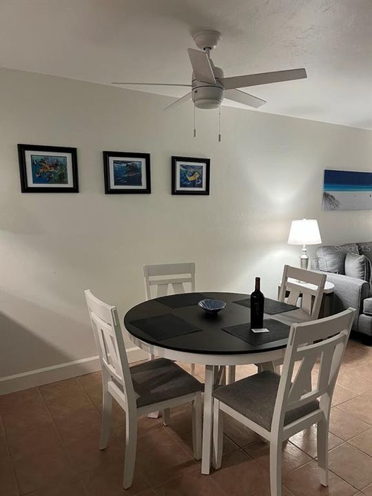 En Venta: $399,000 (1 camas, 1 baños, 691 Pies cuadrados)