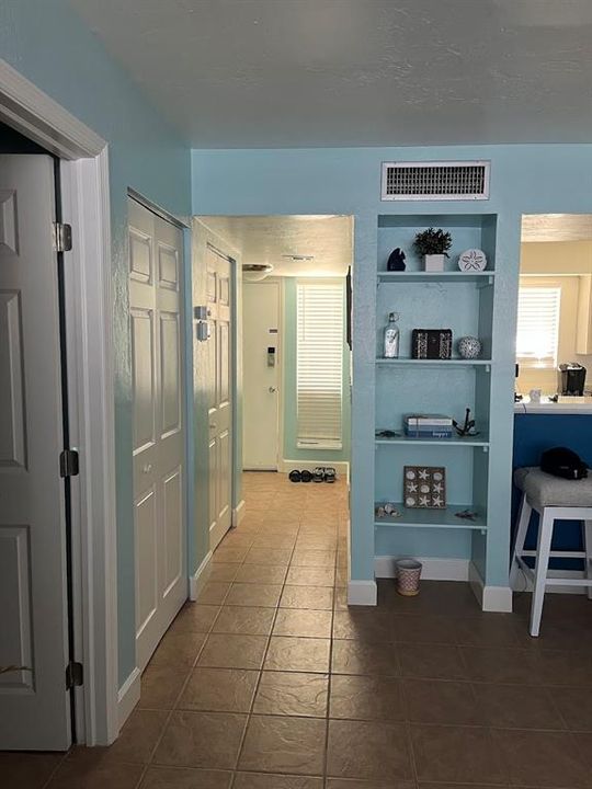 En Venta: $399,000 (1 camas, 1 baños, 691 Pies cuadrados)