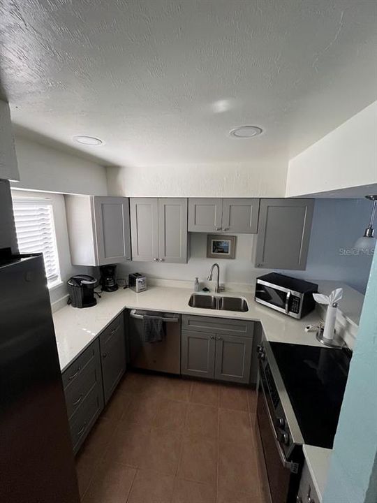 En Venta: $399,000 (1 camas, 1 baños, 691 Pies cuadrados)